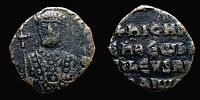  963-969 AD., Nicephoros II Phocas, Constantinopolis mint, Follis, Sear 1783.