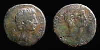 Crawford 535/1, Octavian and Divus Julius Caesar, Southern Italian mint, Dupondius, about 38 BC.